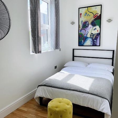 Luxuriously Flat In Streatham London Exterior photo