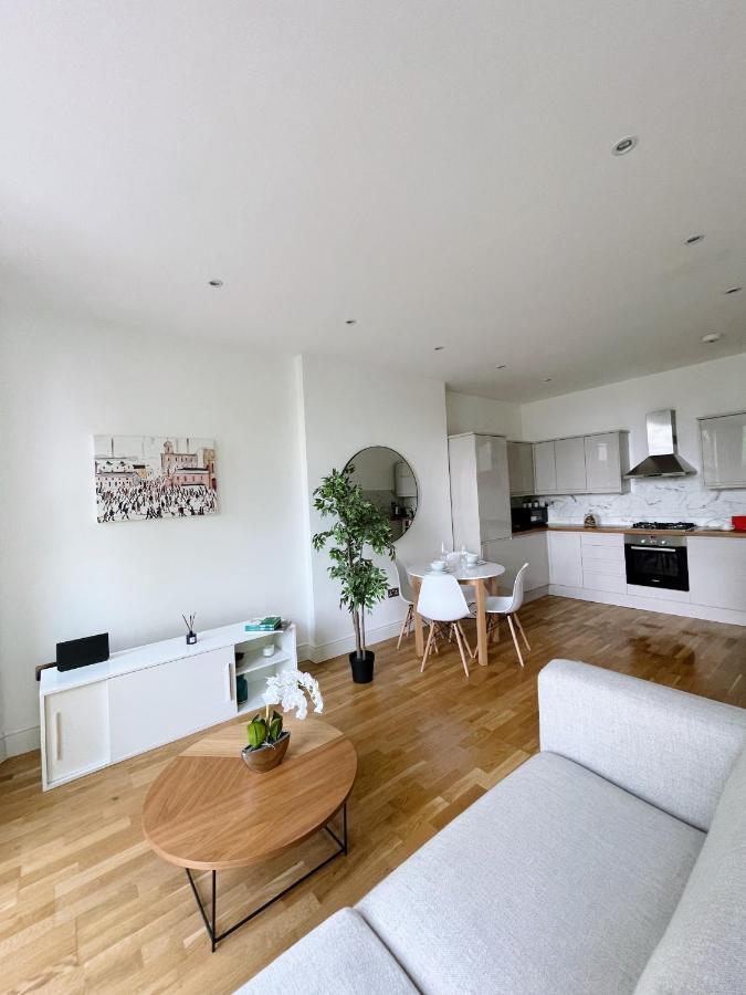 Luxuriously Flat In Streatham London Exterior photo